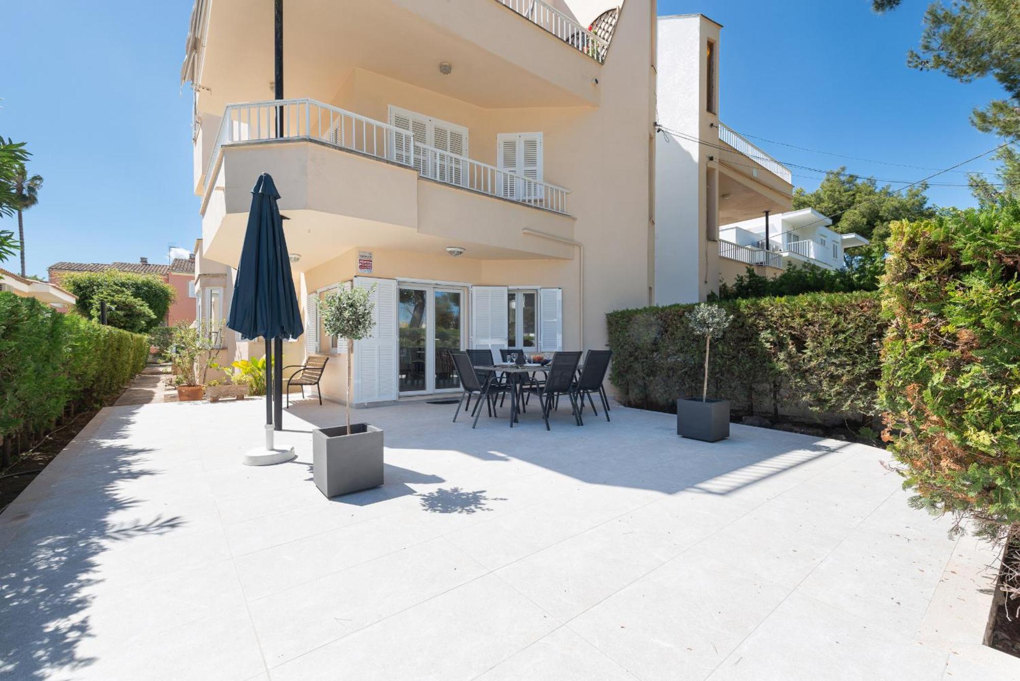 Playamar, Con Piscina Privada